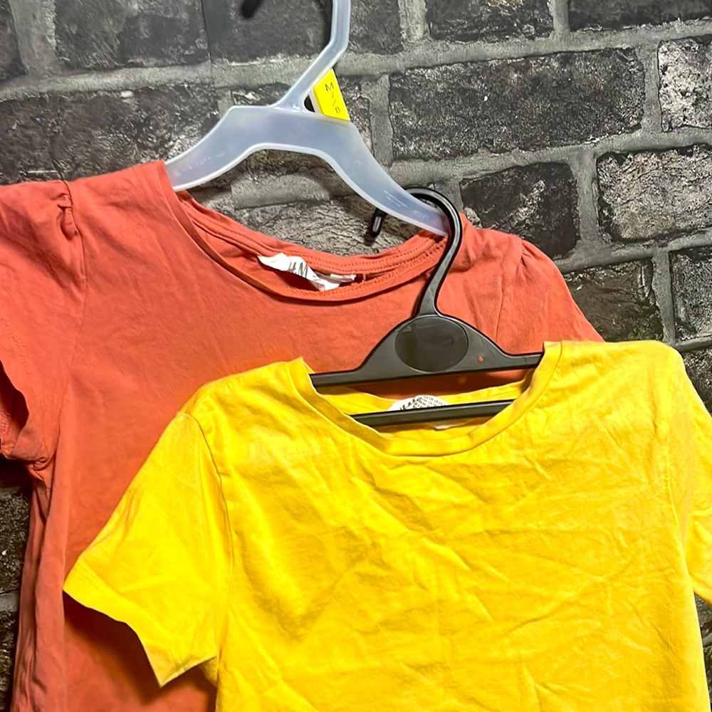 H & M 3 pack kids shirt’s size 6
